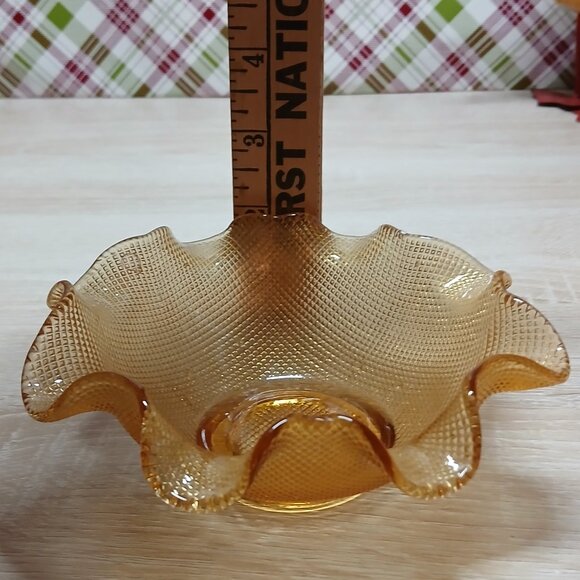 Vintage Amber Glass Ruffled Edge Crosshatch Grid Pressed Glass Decorative Bowl - Picture 3 of 10